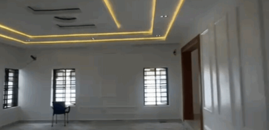 A 5 BEDROOM DUPLEX FOR SALE