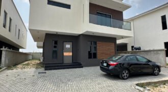 5 BEDROOM FULLY DETACHED DUPLEX WITH BQ AND SWIMMING POOL