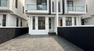 EXQUISITE LUXURY 4BEDROOM SEMI DETACHED DUPLEX WITH BQ